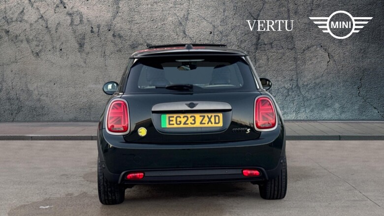 MINI Hatchback 135kW Cooper S Resolute Edition 33kWh 3dr Auto Electric Hatchback